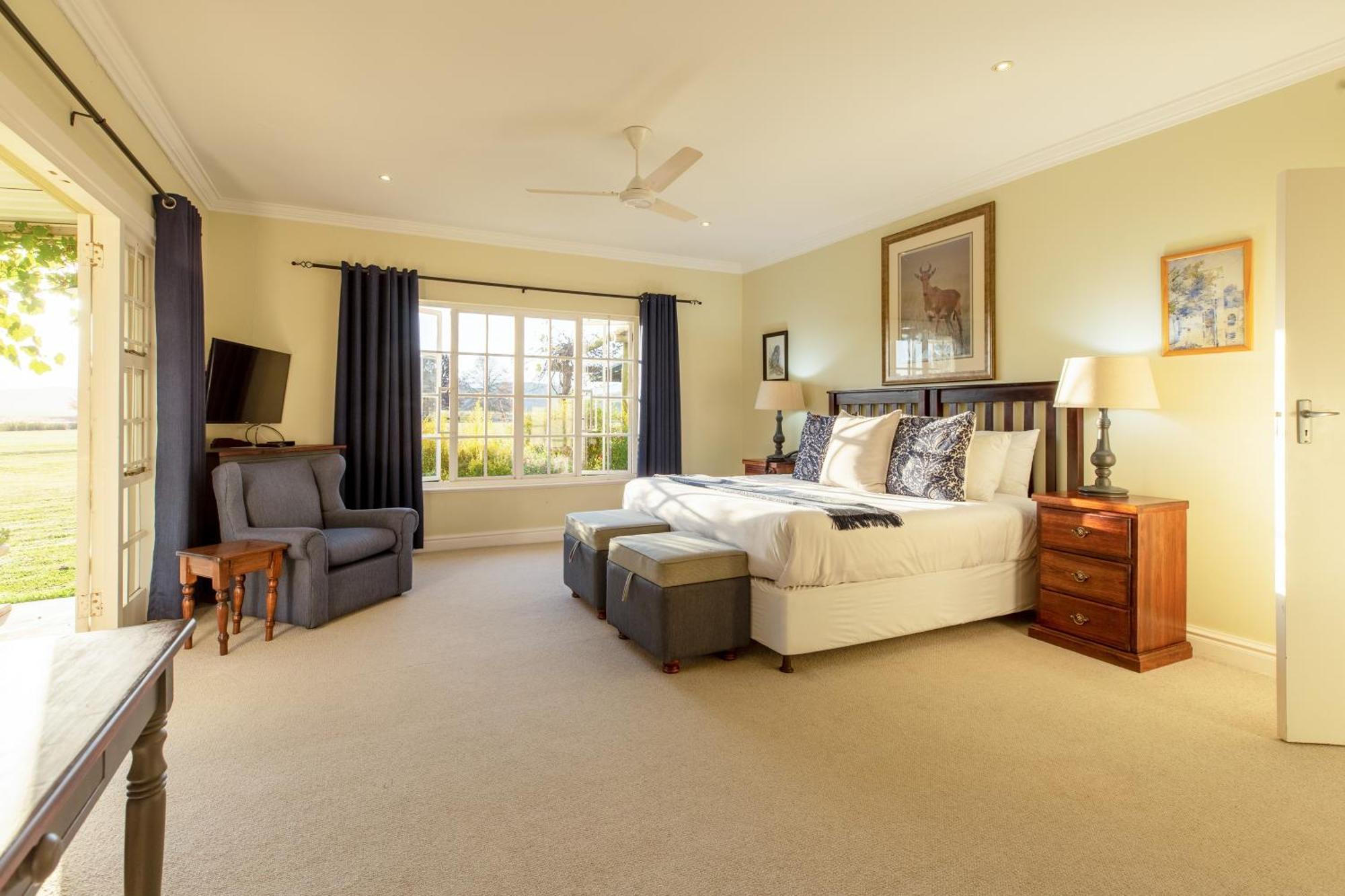 Moorcroft Manor Boutique Country Hotel Himeville Ngoại thất bức ảnh