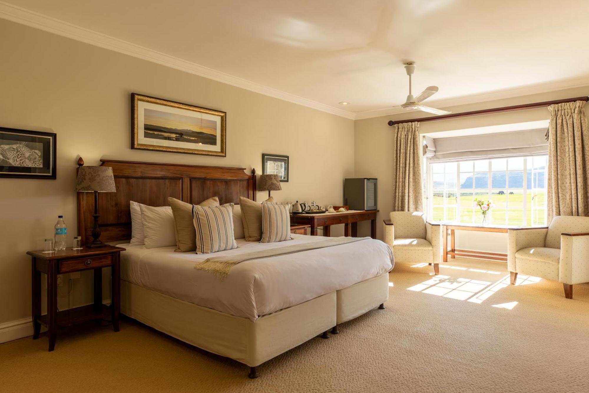 Moorcroft Manor Boutique Country Hotel Himeville Ngoại thất bức ảnh