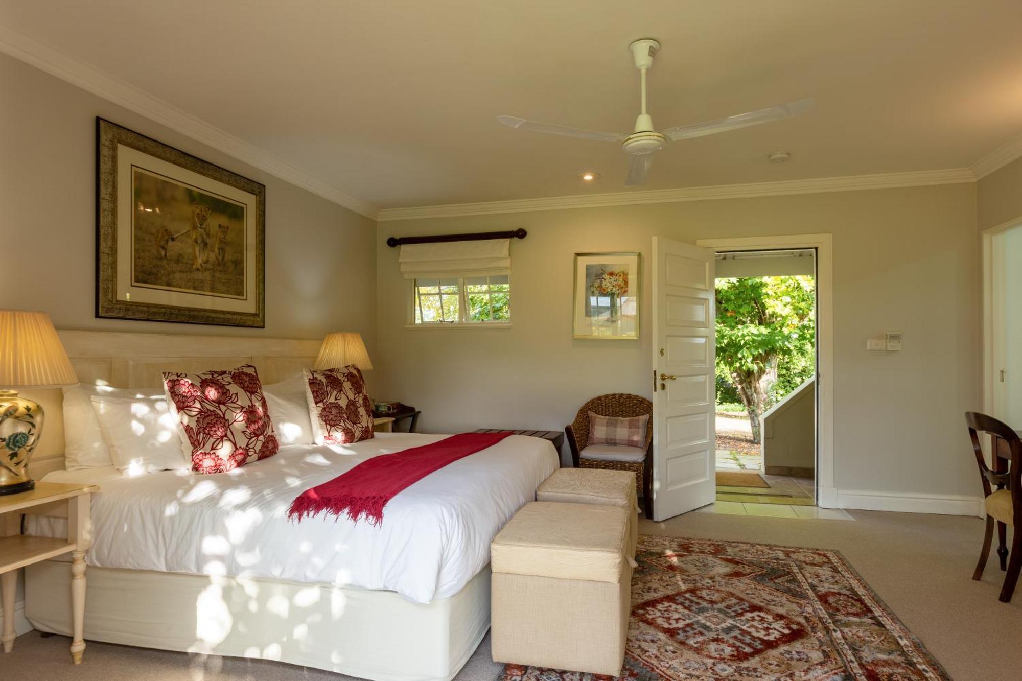 Moorcroft Manor Boutique Country Hotel Himeville Ngoại thất bức ảnh