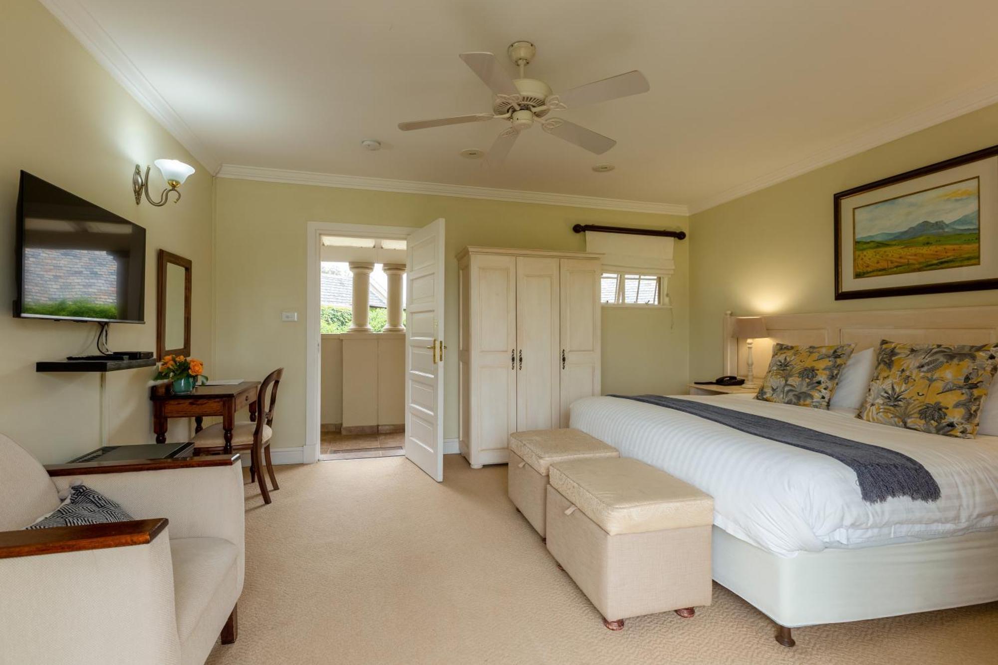 Moorcroft Manor Boutique Country Hotel Himeville Ngoại thất bức ảnh